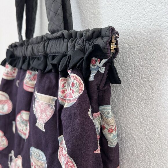 Vintage Ladies Large Black Tote Teacups print Lined Hinged‎ Metal Closure Ruffle - Picture 5 of 11